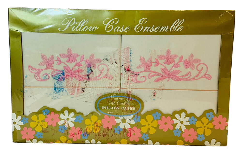 Vintage Pillowcases Embroidered Ensemble 1 Pair Fine Quality Pink White USA New